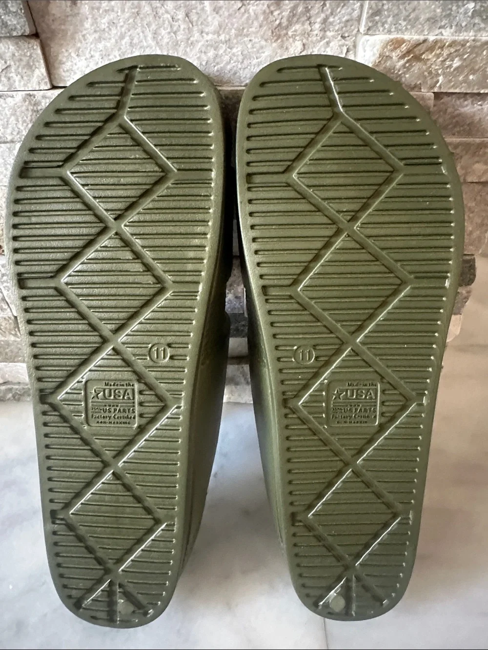 Men's Two Buckle Slide Sandals Size 11